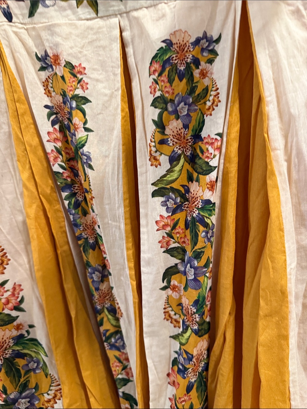 FARM Rio Sand Hilo Mustard Yellow Floral Panel Maxi Dress - Picture 11 of 12